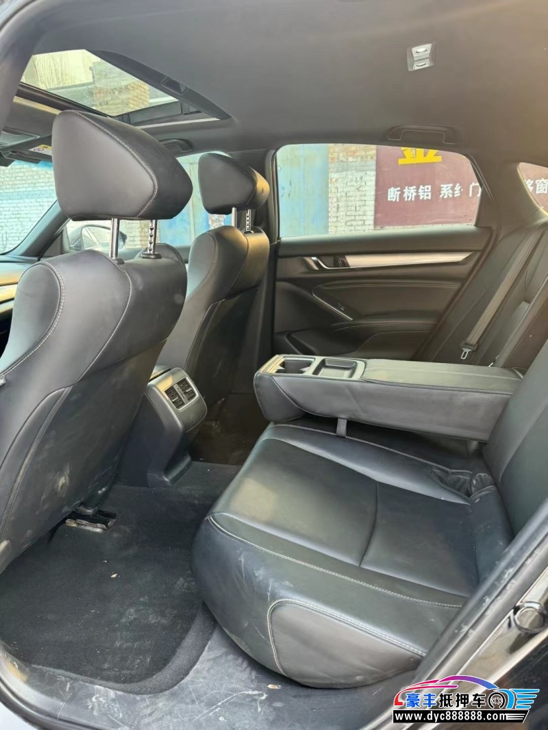 22年本田英诗派轿车抵押车出售