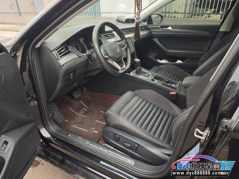 20年大众迈腾轿车抵押车出售