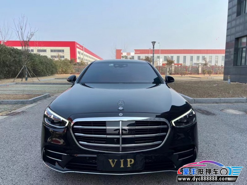 22年奔驰S轿车抵押车出售