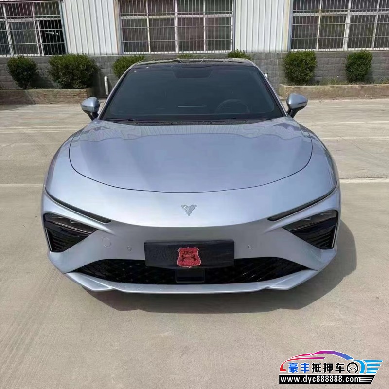 23年哪吒S轿车抵押车出售