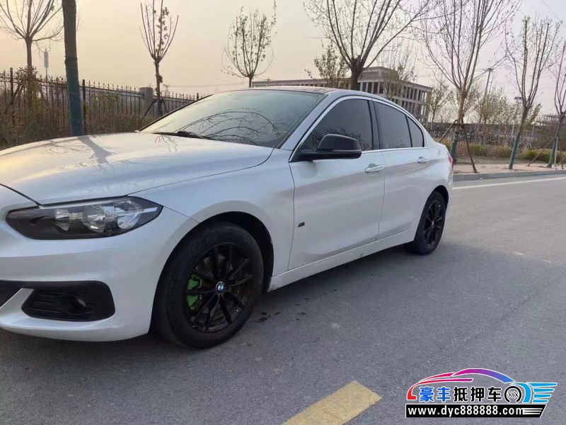 19年宝马1系轿车抵押车出售