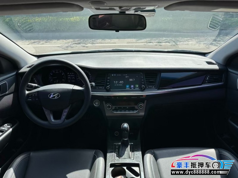 17年现代名图轿车抵押车出售