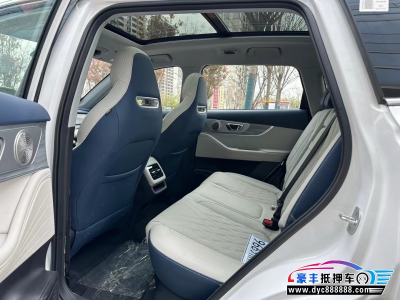 23年奇瑞瑞虎轿车抵押车出售