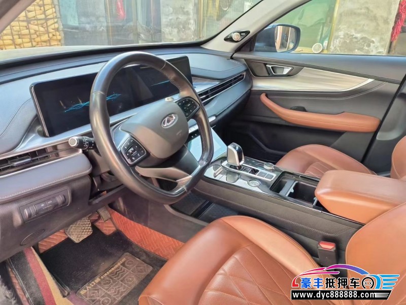 21年奇瑞瑞虎8轿车抵押车出售