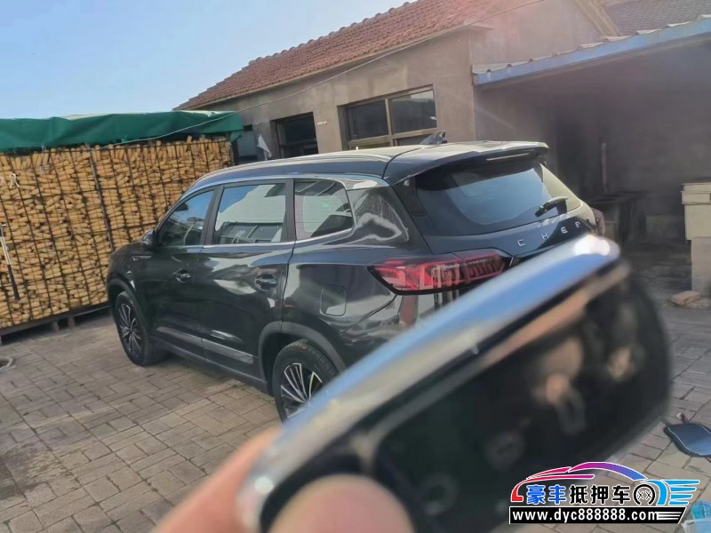 21年奇瑞瑞虎8轿车抵押车出售