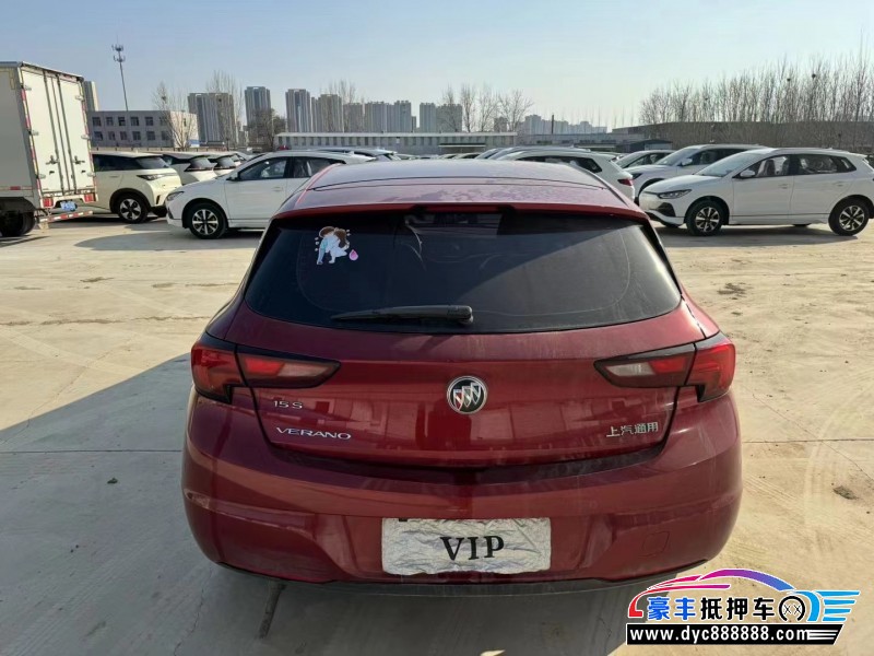 18年别克威朗轿车抵押车出售