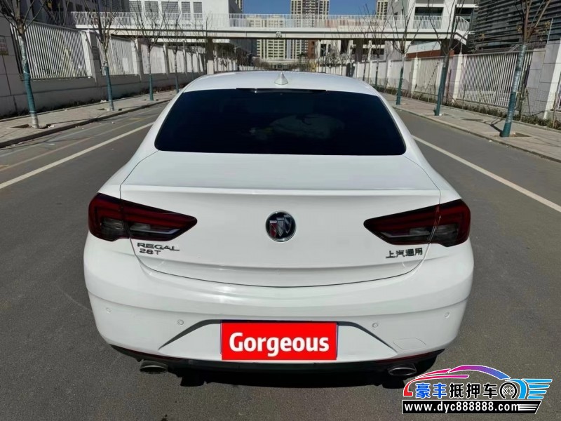 17年别克君威轿车抵押车出售