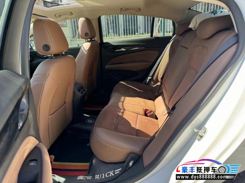 17年别克君威轿车抵押车出售