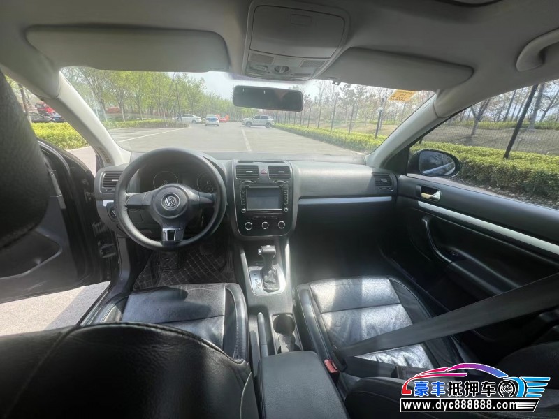 11年大众速腾轿车抵押车出售