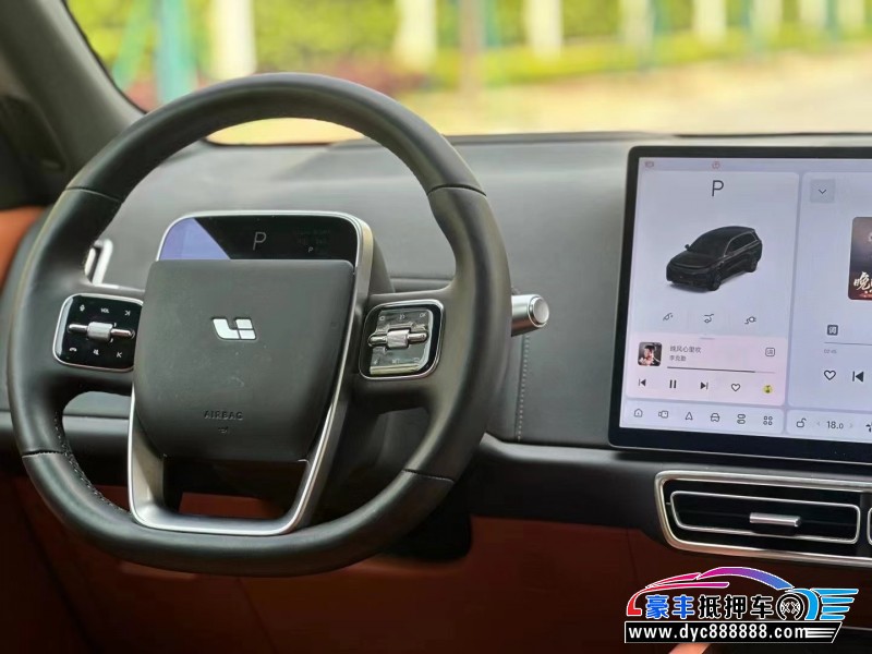 23年理想L8轿车抵押车出售