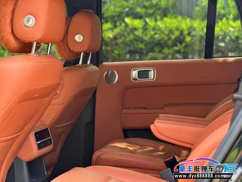 23年理想L8轿车抵押车出售