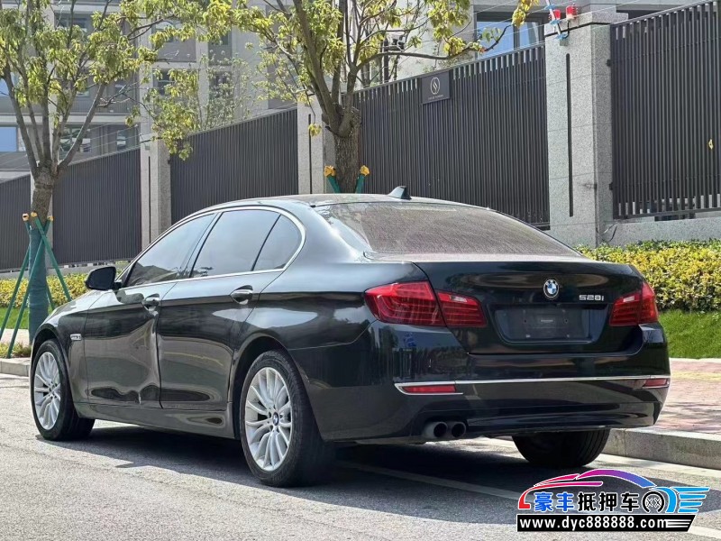 15年宝马5系轿车抵押车出售