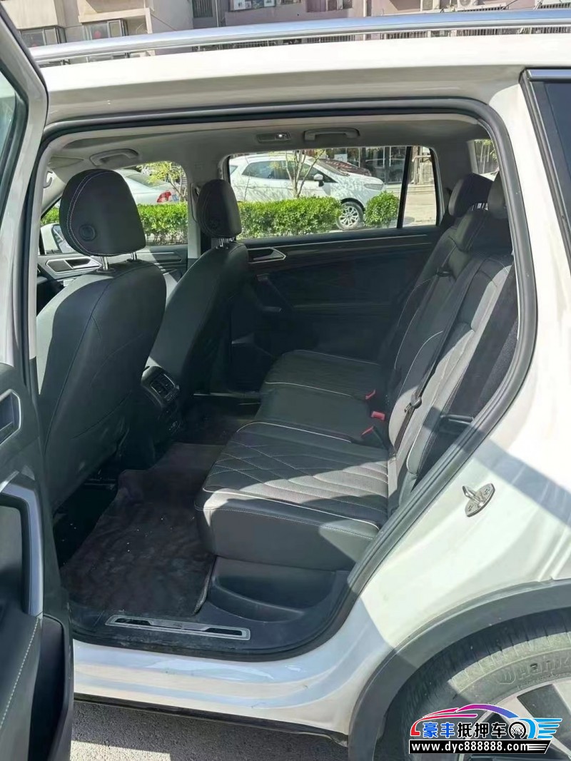 22年大众途观轿车抵押车出售