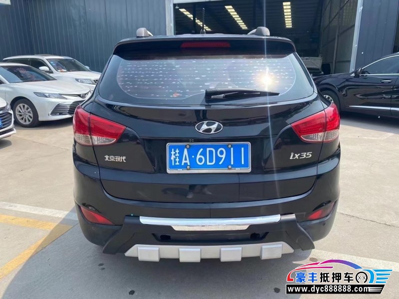 10年现代ix35轿车抵押车出售