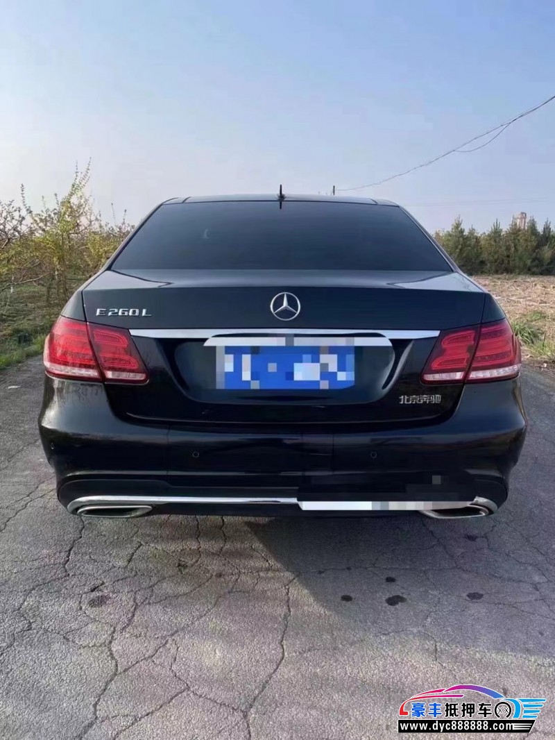 16年奔驰E轿车抵押车出售