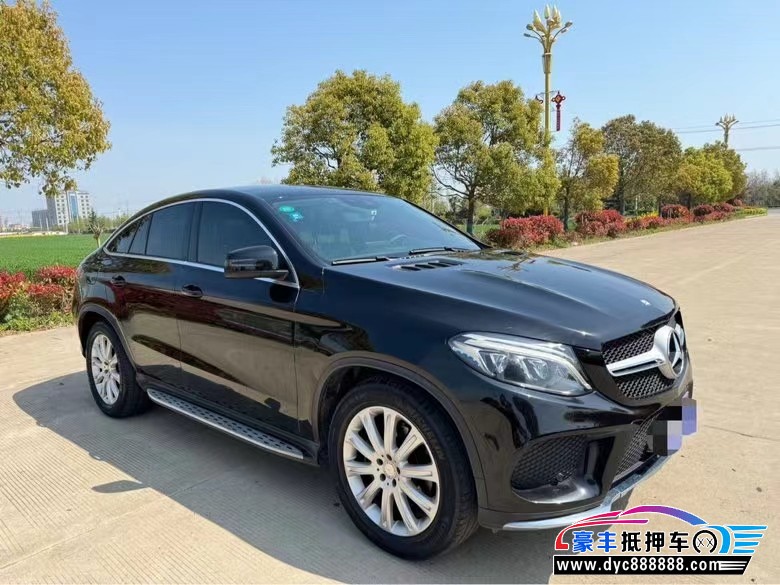 16年奔驰GLE轿车抵押车出售