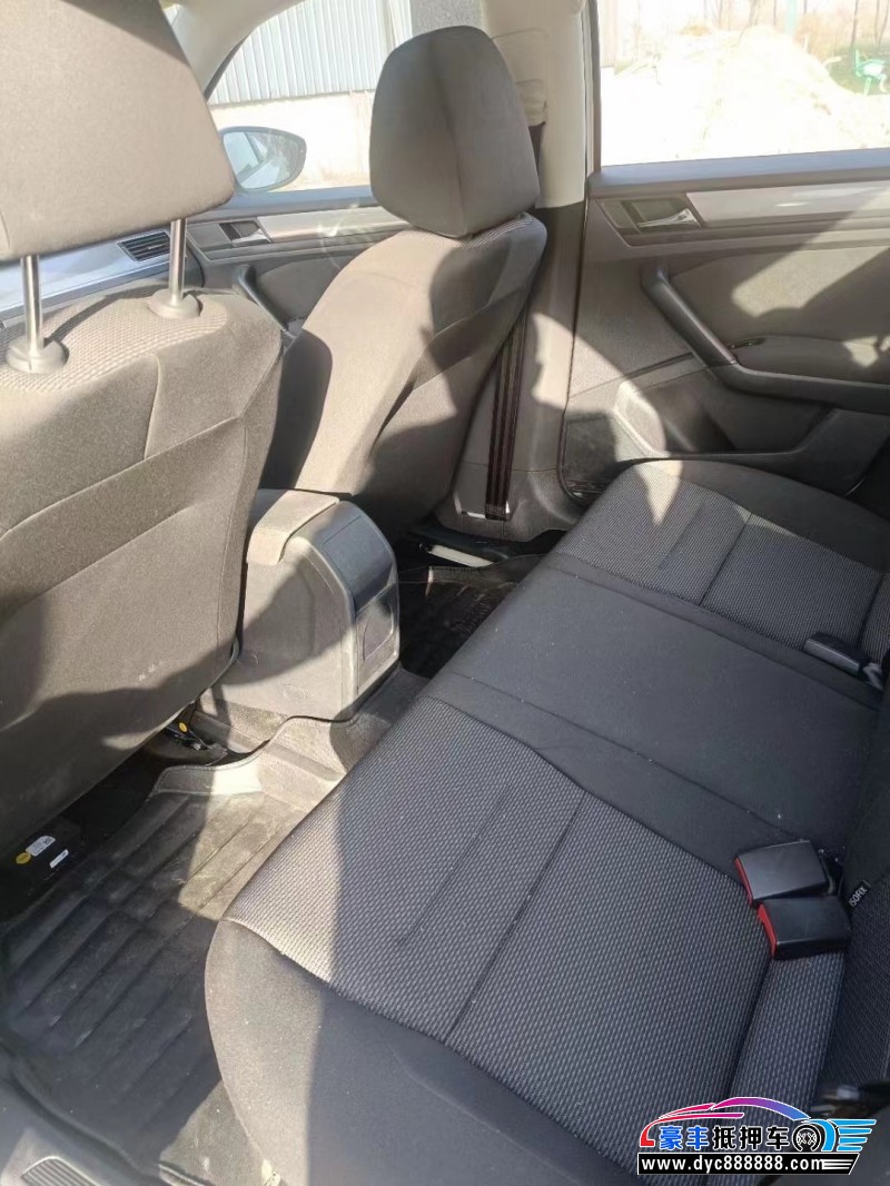 23年大众宝来轿车抵押车出售