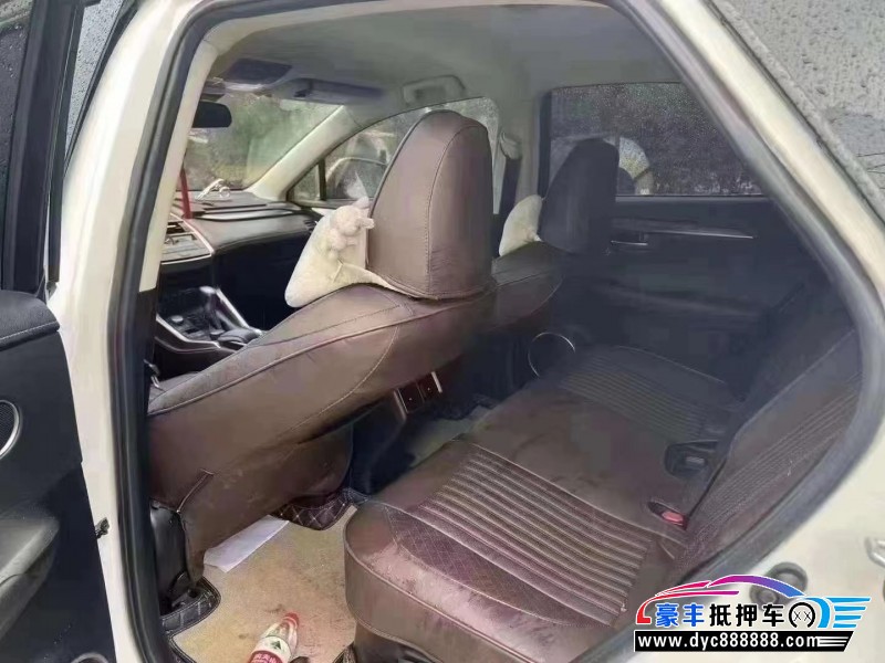 16年雷克萨斯NX轿车抵押车出售