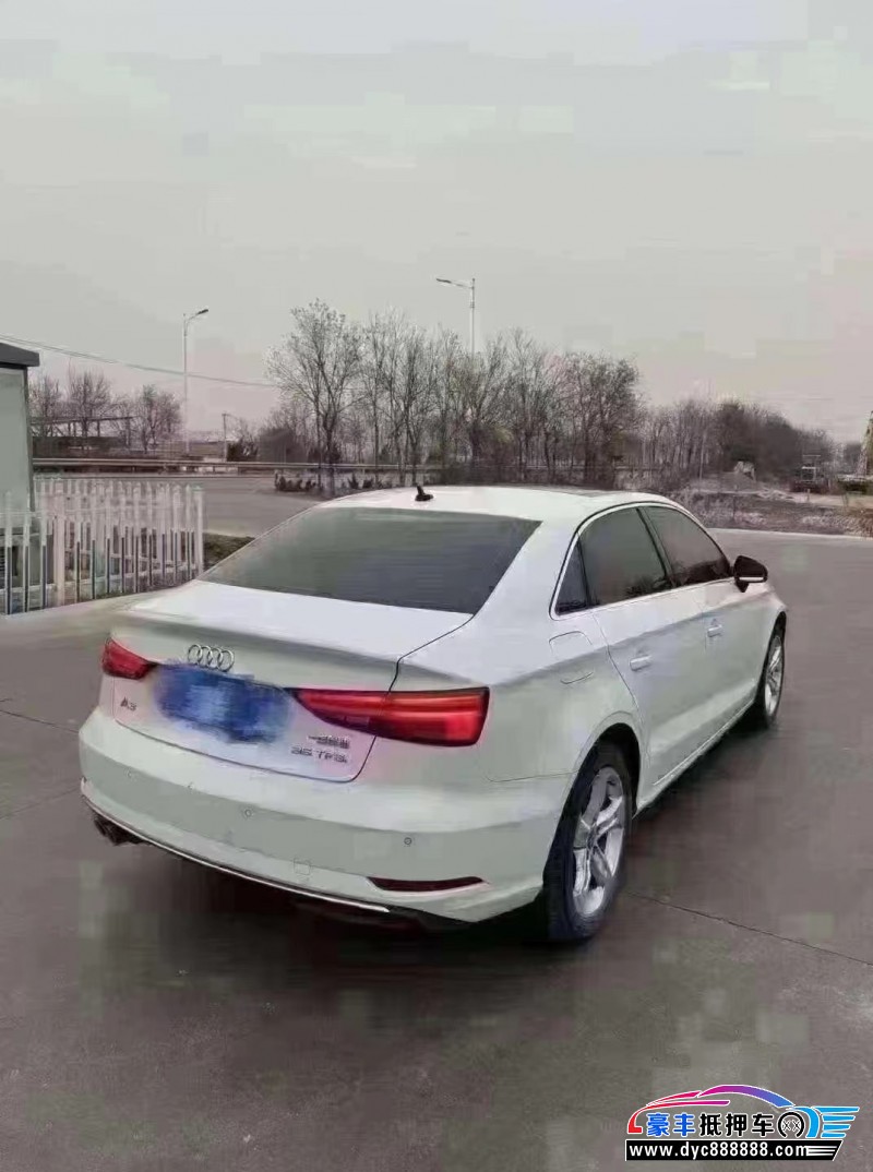 21年奥迪A3轿车抵押车出售