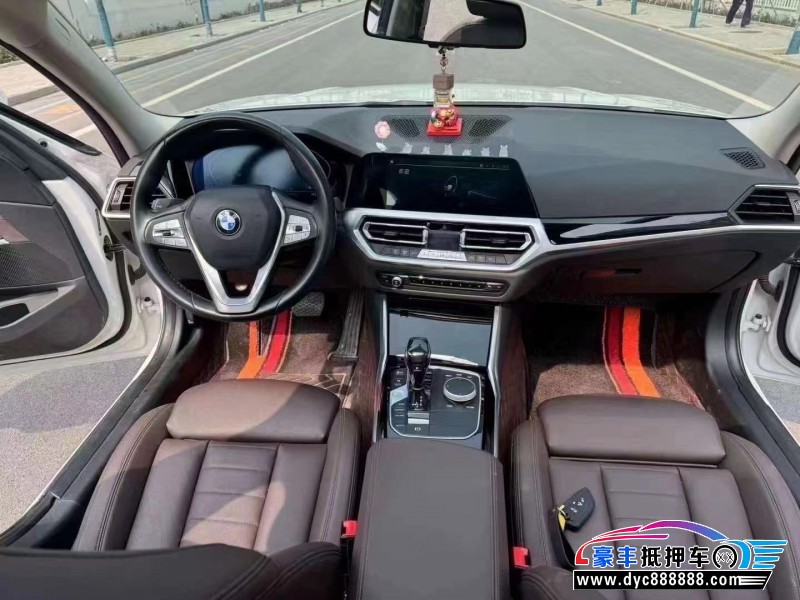 20年宝马3系轿车抵押车出售