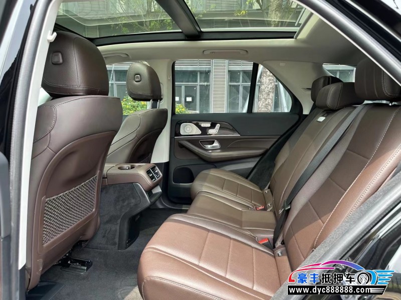 22年奔驰GLE轿车抵押车出售