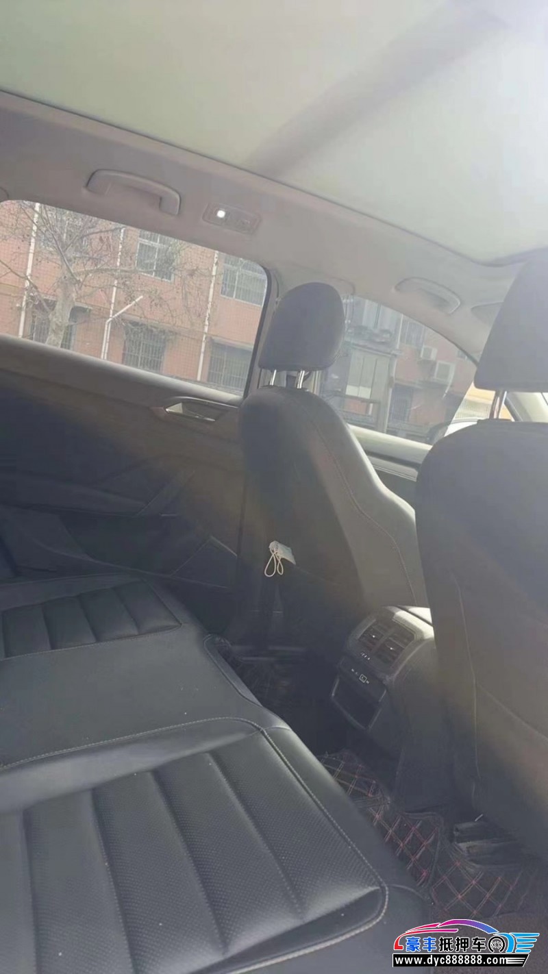 21年大众途岳轿车抵押车出售