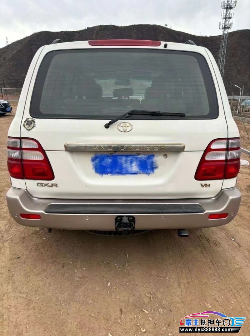 04年丰田兰德酷路泽（陆巡）轿车抵押车出售