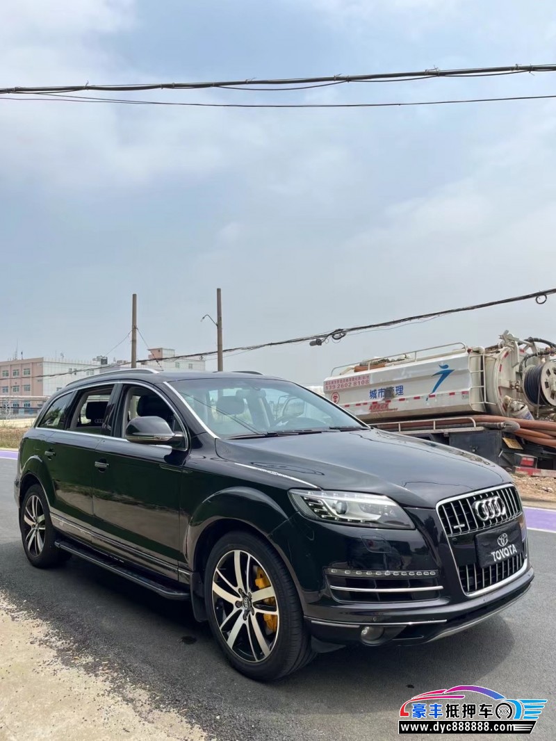 10年奥迪Q7轿车抵押车出售