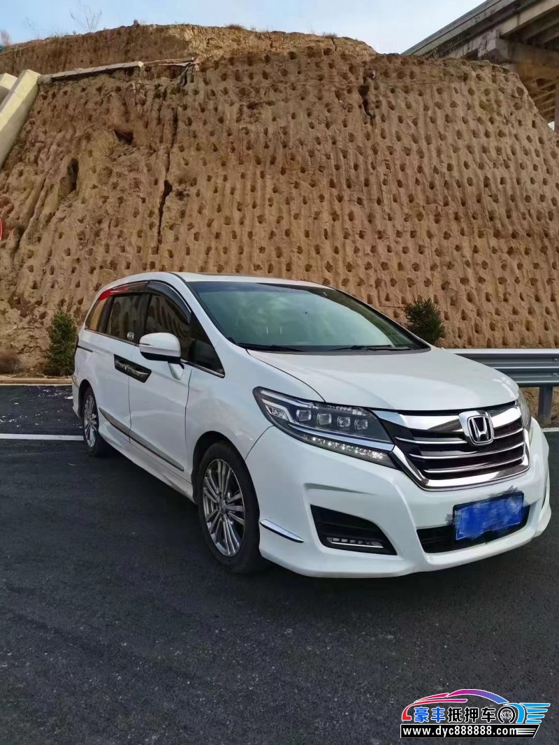 17年本田艾力绅轿车抵押车出售