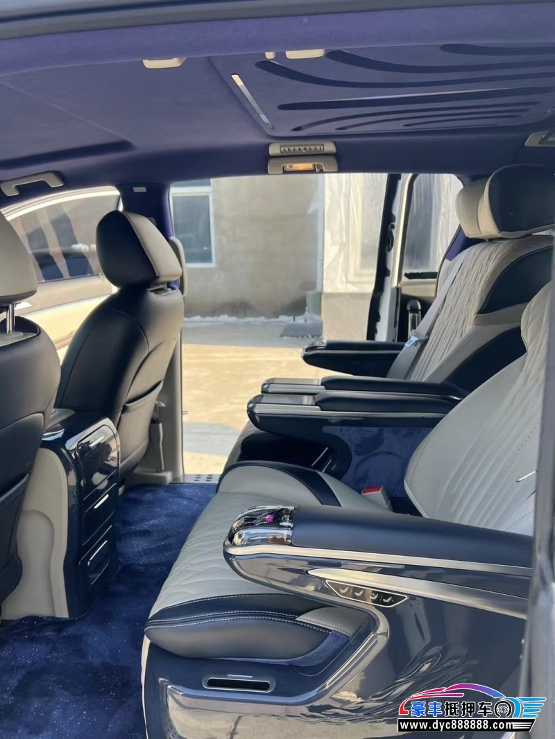 20年别克GL8轿车抵押车出售