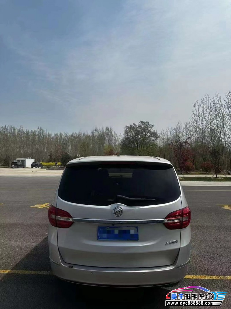 15年别克GL8轿车抵押车出售