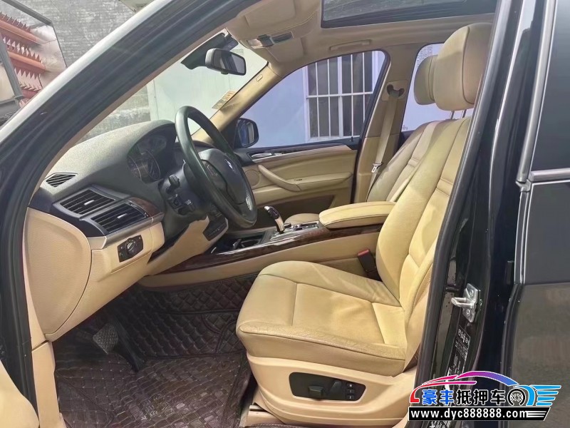 13年宝马X5SUV抵押车出售