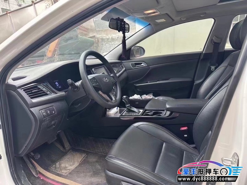 18年现代名图轿车抵押车出售