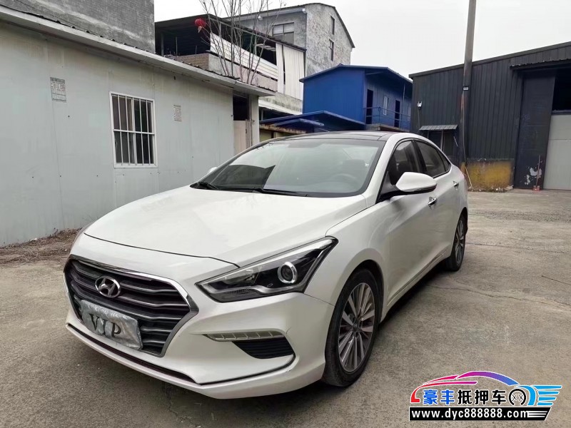 18年现代名图轿车抵押车出售