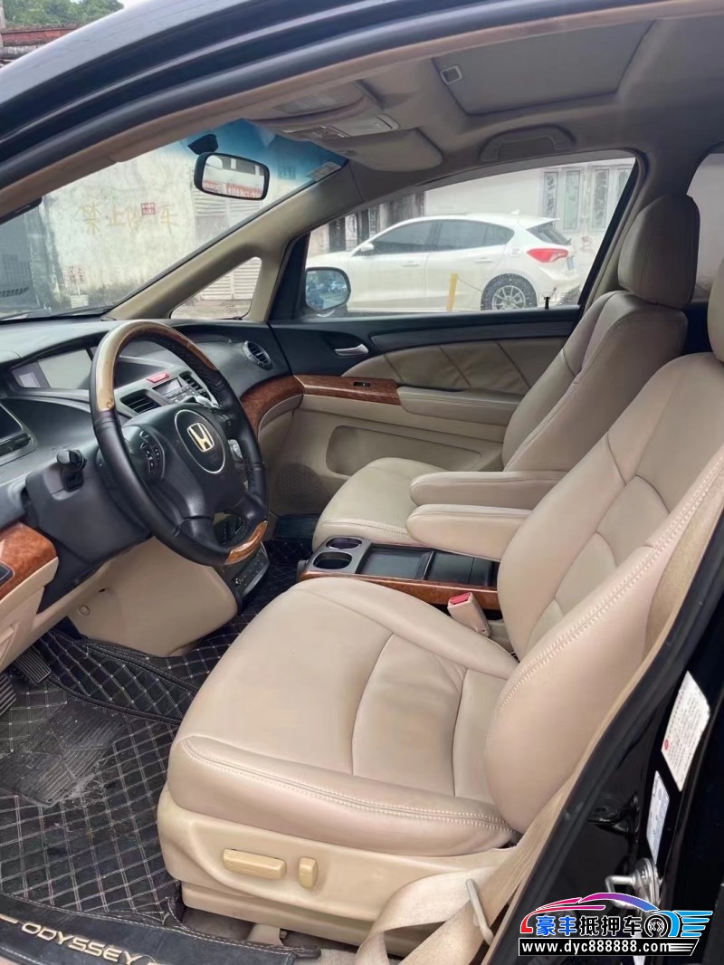 09年本田奥德赛轿车抵押车出售