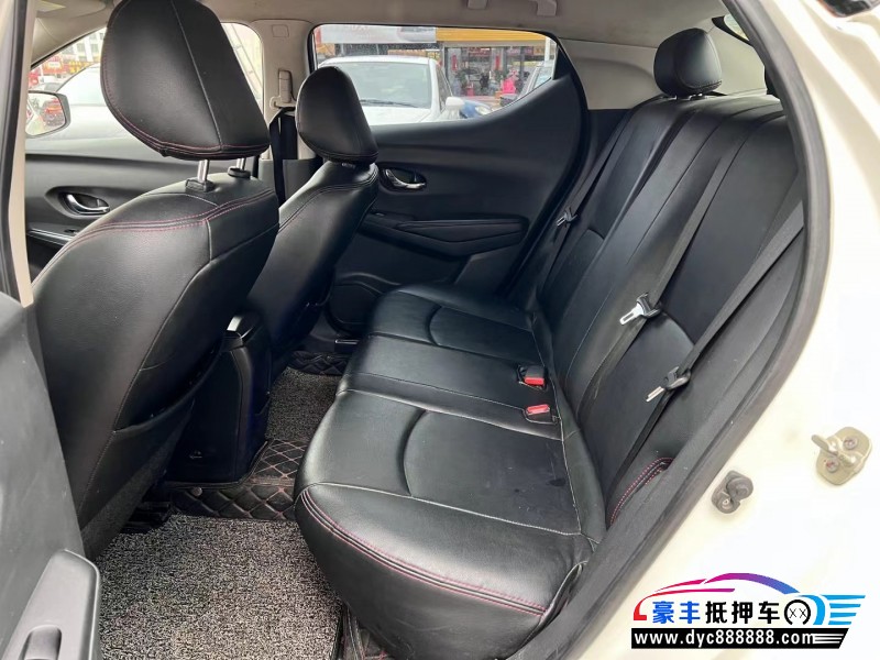 19年日产蓝鸟轿车抵押车出售