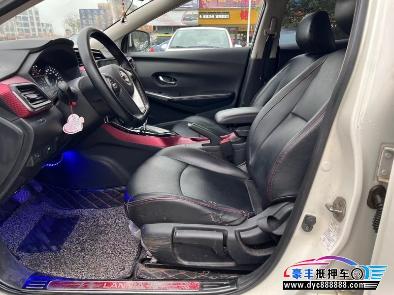 19年日产蓝鸟轿车抵押车出售