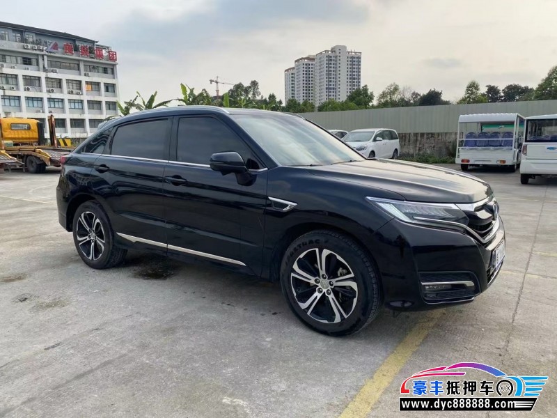 18年本田UR-V轿车抵押车出售