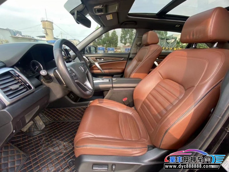 18年本田UR-V轿车抵押车出售