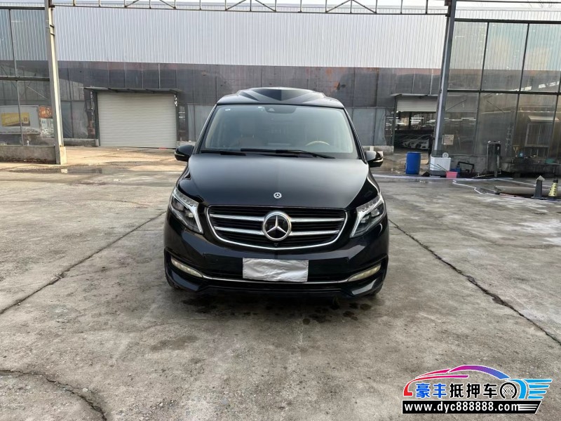 18年奔驰V轿车抵押车出售