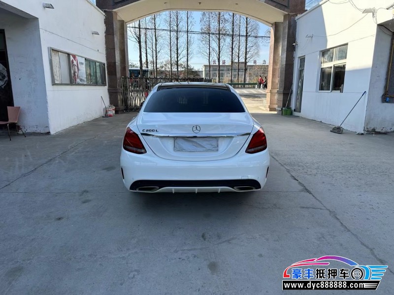 18年奔驰C轿车抵押车出售
