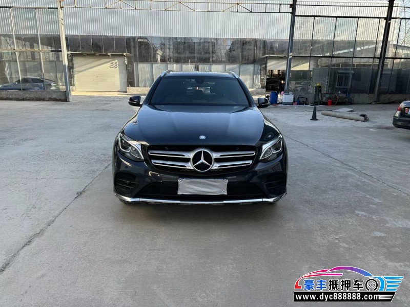 17年奔驰GLCSUV抵押车出售