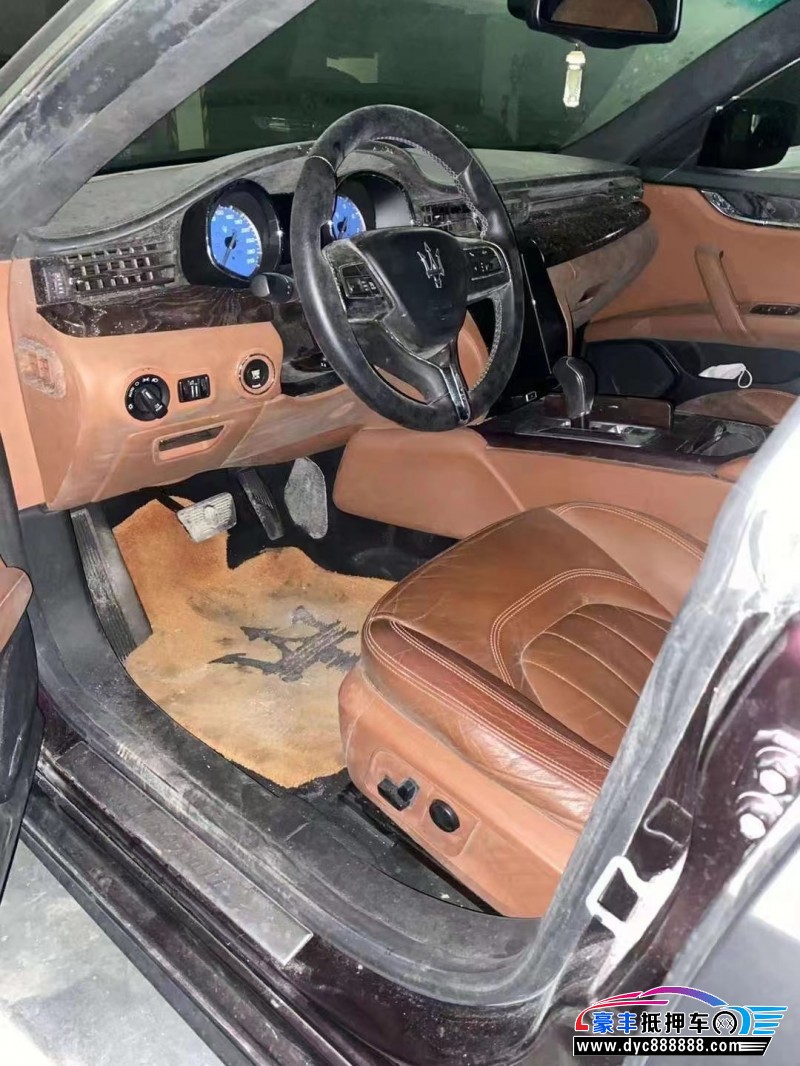 15年玛莎拉蒂总裁轿车抵押车出售