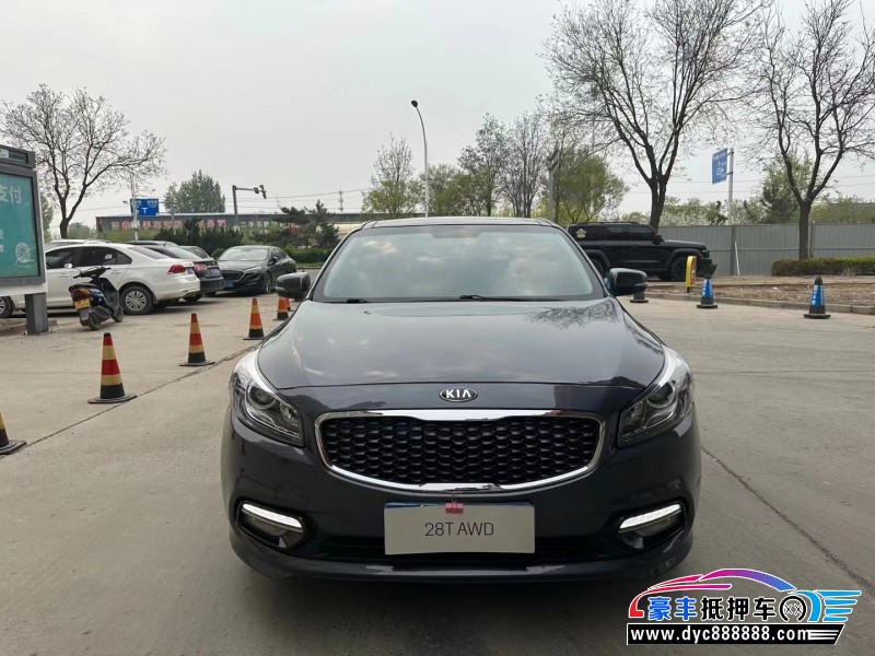 15年起亚K4轿车抵押车出售