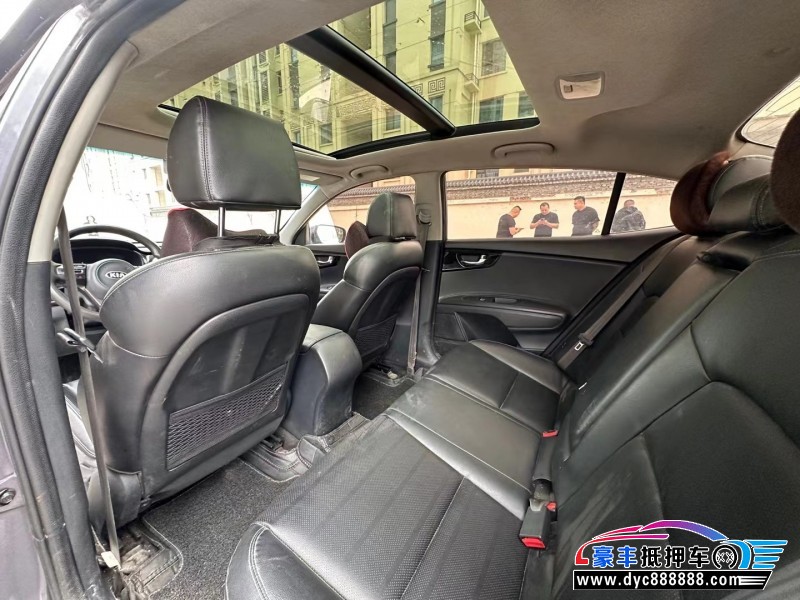 15年起亚K4轿车抵押车出售