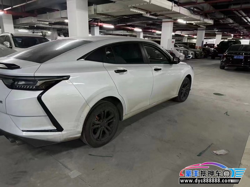 23年东风风神奕炫轿车抵押车出售