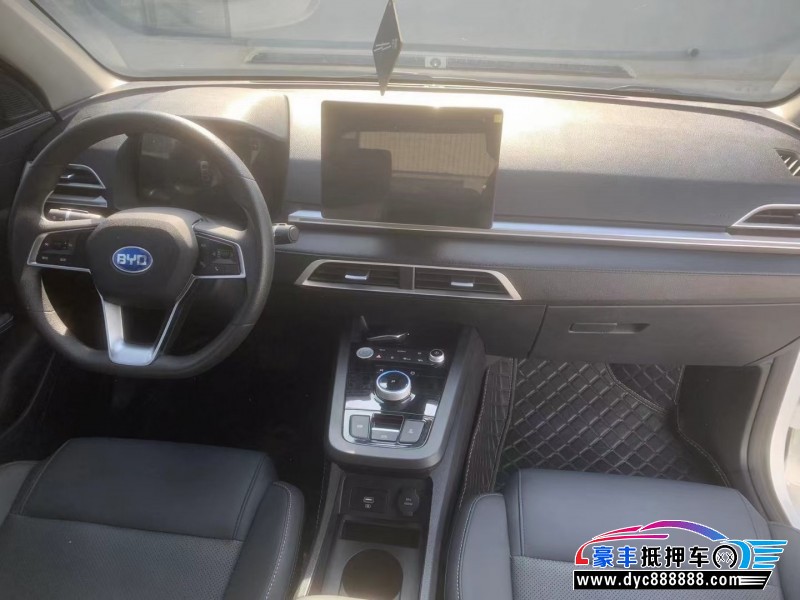 23年比亚迪EV轿车抵押车出售