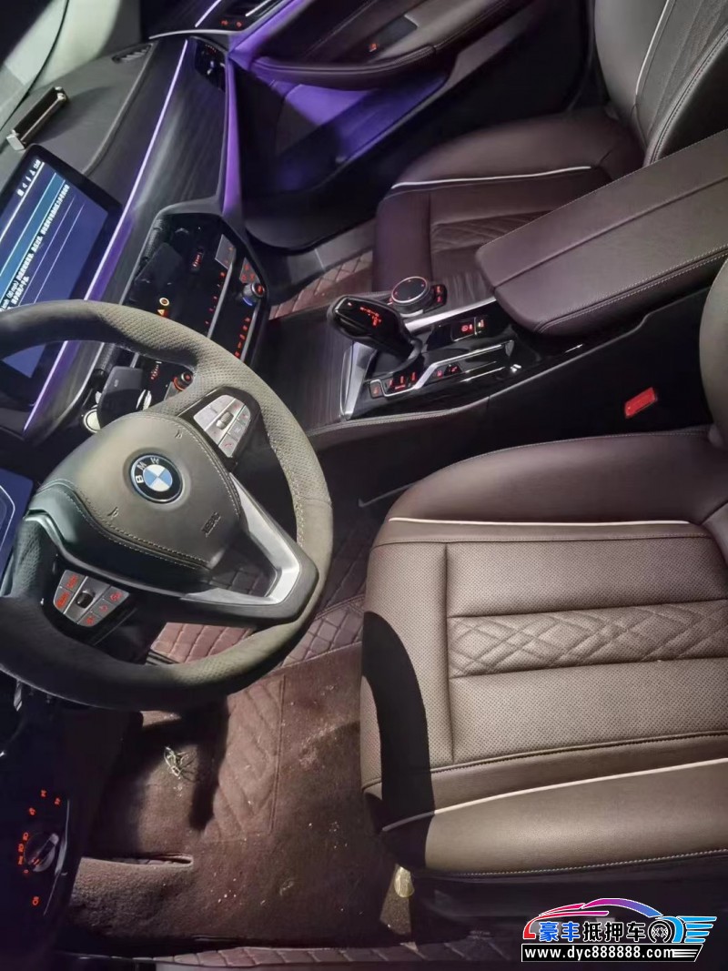 22年宝马5系轿车抵押车出售