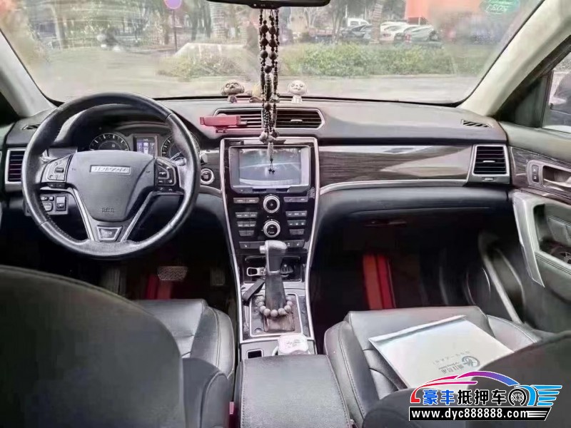 16年长城哈弗H2轿车抵押车出售