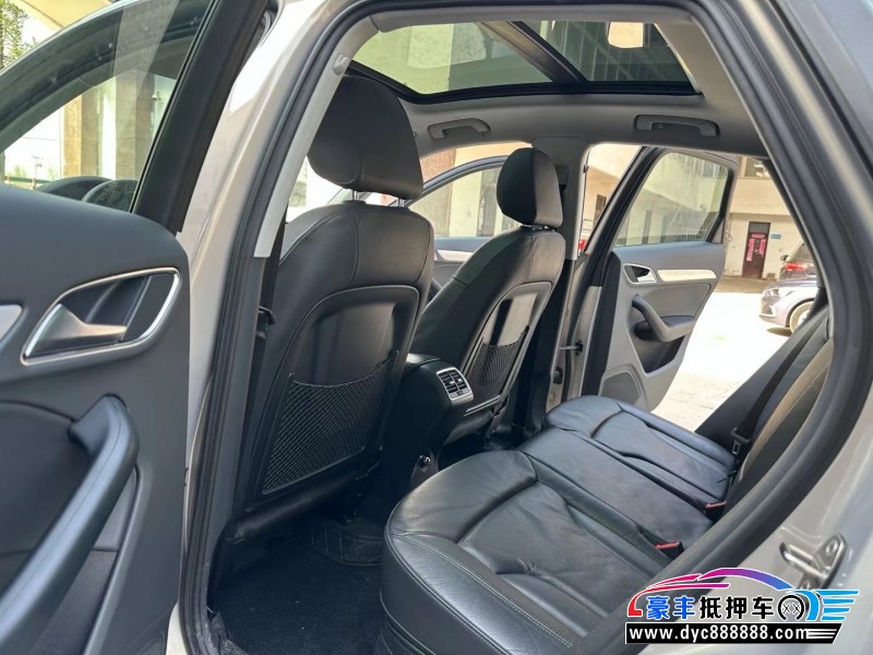 14年奥迪Q3轿车抵押车出售